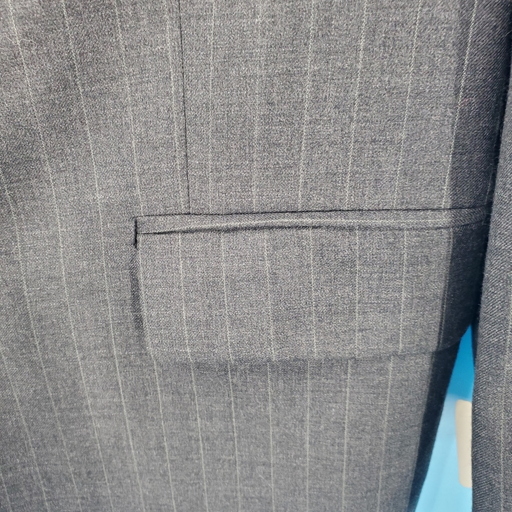 New Ralph Lauren charcoal pinstripe two button blazer 44Long - Picture 12 of 16